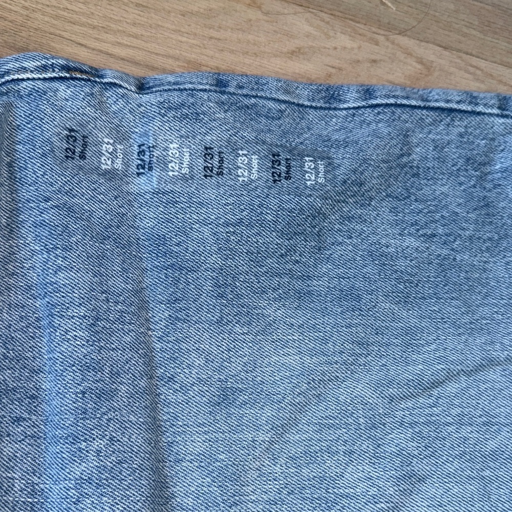 GAP Women's Light Blue Flare Jeans - Picture 4 of 16